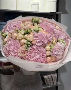 klassicheskiy-buket-flasti:-zazhzhet-ogony-v-glazah-lyuboy-devushki